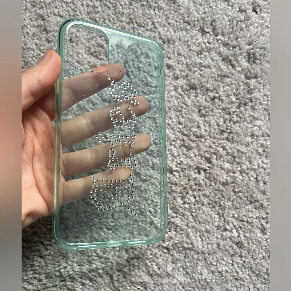 Bershka IPhone 11 Aries Case